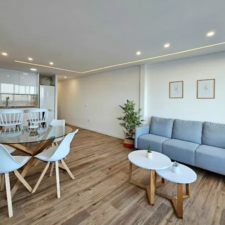 Apartment Paradise *